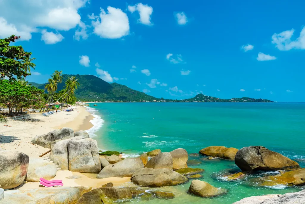 lamai-beach-in-koh-samui